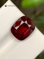 6.10 Carats Natural Rhodolite Garnet Gemstone from Tanzania - Front View 1