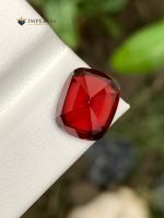 6.10 Carats Natural Rhodolite Garnet Gemstone from Tanzania - Back View 2