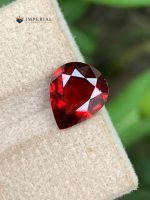 2.55 ct Natural Rhodolite Garnet VVS2 Loose Gemstone - Front View 2