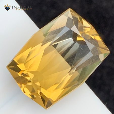 21.80 Carat Natural Bi-Color Citrine Brazil