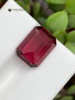 5.40 Ct Natural Rhodolite Garnet Purple Octagon Cut Gemstone - Back View