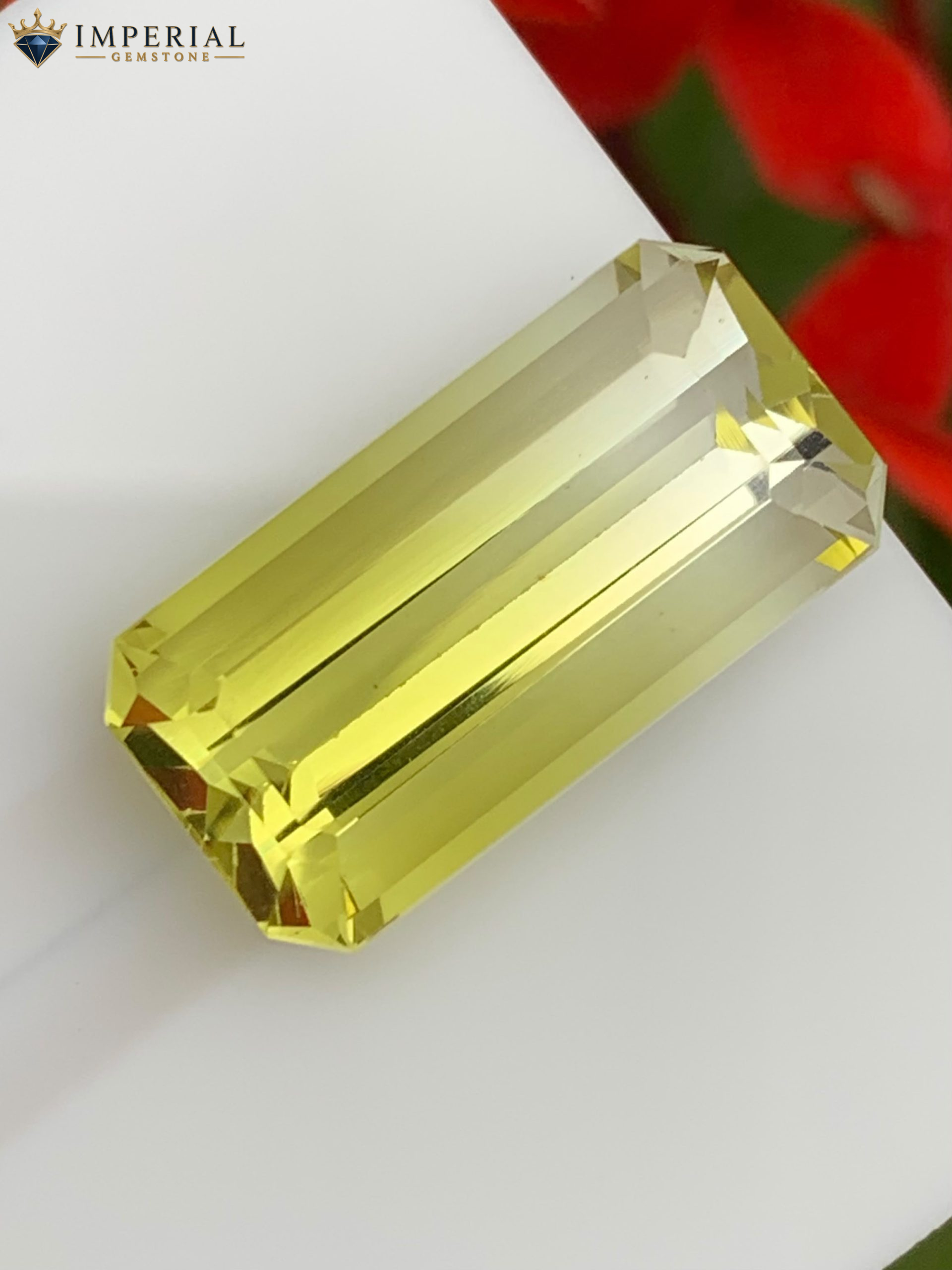 8.70 Carat Natural Bi-Color Lemon Quartz Brazil 8.70 Carat Natural Bi-Color Lemon Quartz Brazil
