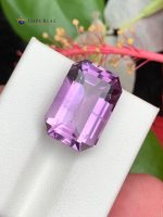 11.45 Carats Natural Amethyst Emerald Step Cut VS2 Brazil