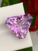 11.70 Carats Natural Amethyst Trillion Cut VS2 from Brazil