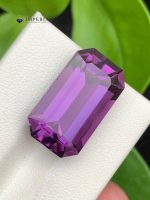 13.65 Carat Natural Amethyst Emerald Step Cut VVS1 Brazil