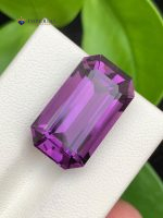 13.65 Carat Natural Amethyst Emerald Step Cut VVS1 Brazil