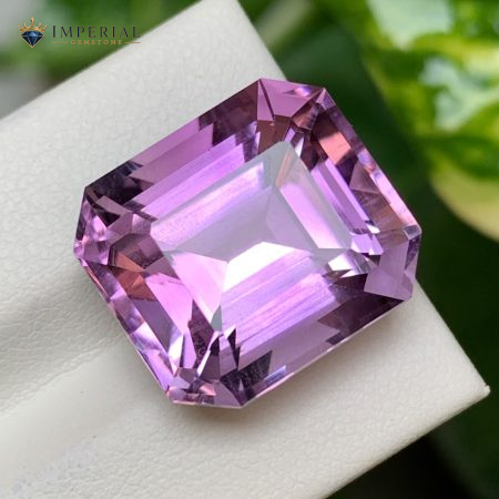 19.85 Carats Natural Amethyst Emerald Step Cut VVS1 Brazil