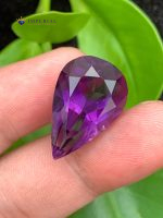 21.20 Carat Natural Amethyst Pear Shape VS1 from Brazil