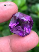 22.10 Carat Natural Amethyst Square Laser Cut VS2 Brazil