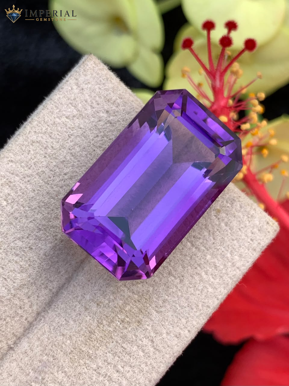 22.40 Carat Natural Amethyst Emerald Step Cut VVS1 Brazil 22.40 Carat Natural Amethyst Emerald Step Cut VVS1 Brazil