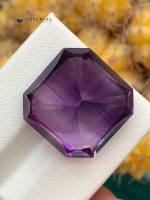 22.85 Carats Natural Amethyst Emerald Cut VVS2 from Brazil