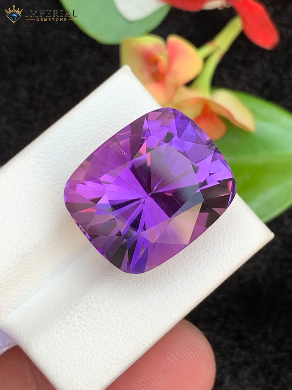 25.20 Carats Natural Amethyst Cushion Cut VVS1 from Brazil 25.20 Carats Natural Amethyst Cushion Cut VVS1 from Brazil