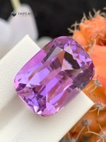 31.50 Carats Natural Amethyst Cushion Cut VVS1 from Brazil
