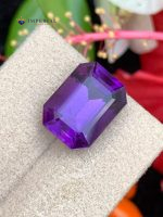 8.70 Carats Natural Amethyst Emerald Step Cut VS1 Brazil