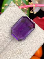 8.70 Carats Natural Amethyst Emerald Step Cut VS1 Brazil