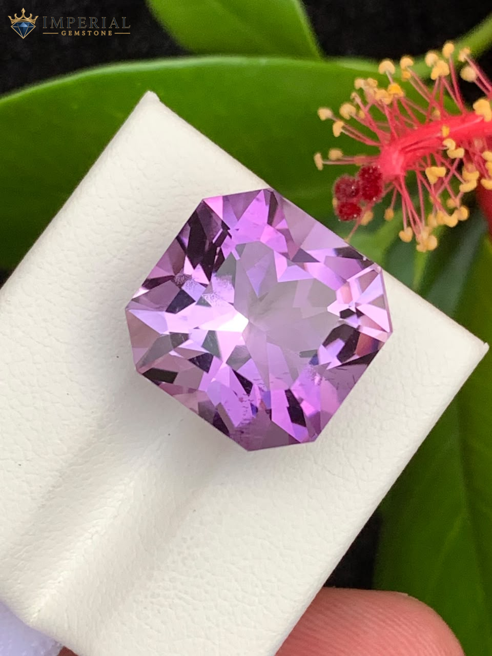 17.90 Carat Natural Amethyst Octagon Fancy Cut VVS2 Brazil 17.90 Carat Natural Amethyst Octagon Fancy Cut VVS2 Brazil