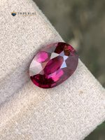 3.60 Carat Natural Rhodolite Garnet Oval Cut VS1 Tanzania - Front View 1