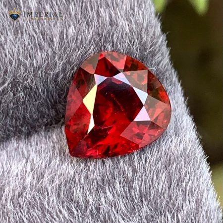 3.65 Carat Natural Rhodolite Garnet Heart Shape VS1 Tanzania - Main View