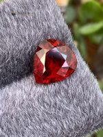 3.65 Carat Natural Rhodolite Garnet Heart Shape VS1 Tanzania - Video