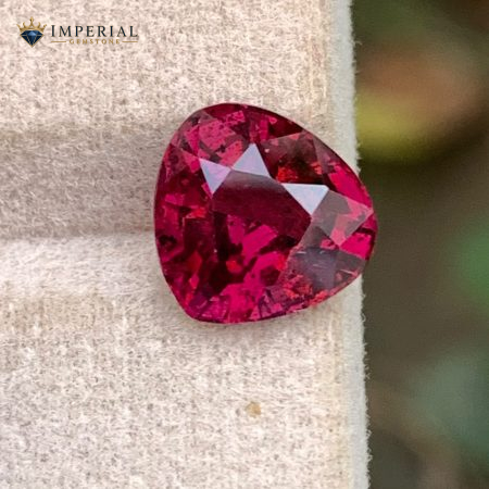 4.10 Carat Natural Rhodolite Garnet Heart Cut VS1 Tanzania - Main View
