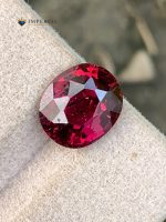4.10 Carat Natural Rhodolite Garnet Oval Cut VS2 Tanzania - Main View