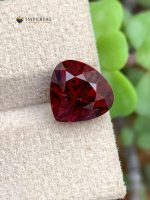 4.60 Carat Natural Rhodolite Garnet Heart Shape VS1 Tanzania - Front View 4