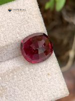 4.70 Carat Natural Rhodolite Garnet Oval Cut VS1 Tanzania - Back View 2