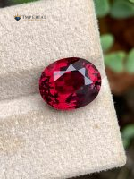 4.88 Carat Certified Natural Rhodolite Garnet Oval Tanzania - Front View 2