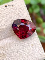 5.10 Carat Natural Rhodolite Garnet Heart Shape SI1 Tanzania - Front View 2
