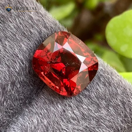 5.44 ct Certified Natural Malaya Garnet Cushion Cut Tanzania - Main View